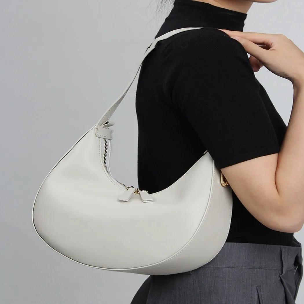 Genuine Leather All-match Commute Shoulder Messenger Bag - Bellarte Enchanté Genuine Leather All-match Commute Shoulder Messenger Bag